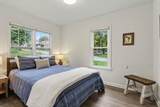 208 Oak Street - Photo 8