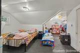 1037 Burton Street - Photo 11