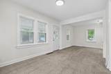 736 Hutchinson Street - Photo 11