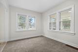 736 Hutchinson Street - Photo 17