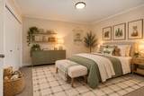 736 Hutchinson Street - Photo 24
