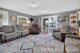 2032 Howard Point - Photo 16