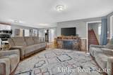 2032 Howard Point - Photo 18