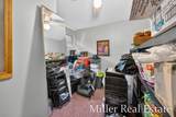 2032 Howard Point - Photo 38