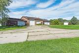 2240 Hickory Road - Photo 4