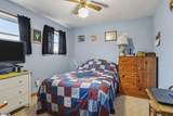 12151 M 216 - Photo 10