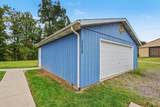 12151 M 216 - Photo 18