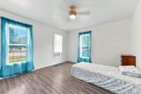 324 Oak Street - Photo 8