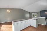 6751 Maplelawn Drive - Photo 8