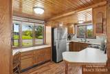 9422 Sparta Avenue - Photo 7