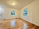 2301 Oxford Boulevard - Photo 4
