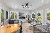 9410 Sanborn Avenue - Photo 29