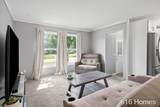 1911 Benjamin Avenue - Photo 4