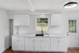 221 Colfax Street - Photo 10