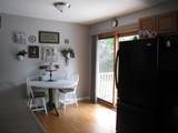 1049 Summit Avenue - Photo 9