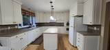 913 Wellington Court - Photo 37