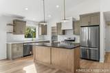 11802 Everett Avenue - Photo 23