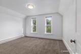 543 Leonard Street - Photo 13