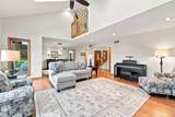 10767 Meadowbrook Court - Photo 8