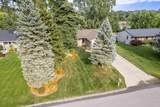 7446 Woodside Drive - Photo 43