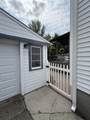 1995 Midvale Avenue - Photo 34