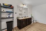 939 Maple Avenue - Photo 17