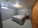737 Royal Drive - Photo 25