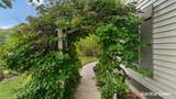 18443 Iroquois Drive - Photo 9