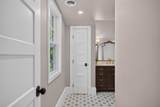 303 Middle Street - Photo 64