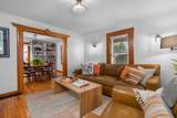 933 Woodlawn Avenue - Photo 8