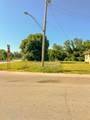992 Highland Avenue - Photo 2