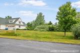 684 Waters Edge Drive - Photo 15
