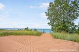 684 Waters Edge Drive - Photo 8