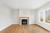 11792 Everett Avenue - Photo 15