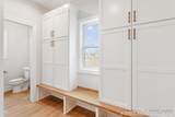 11792 Everett Avenue - Photo 17