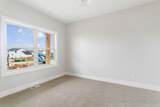 11792 Everett Avenue - Photo 36