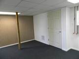 22951 Riverside Drive - Photo 37