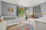 956 Spaulding Avenue - Photo 18