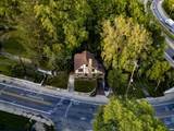 1327 Bridge Street - Photo 34