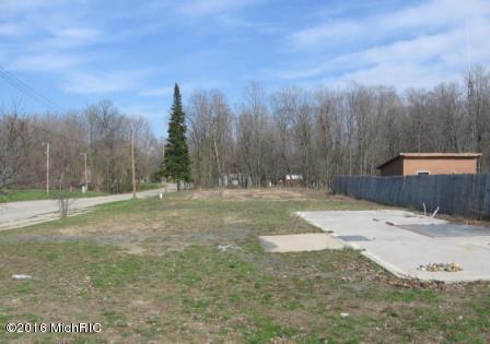301 Main Street - Photo 1