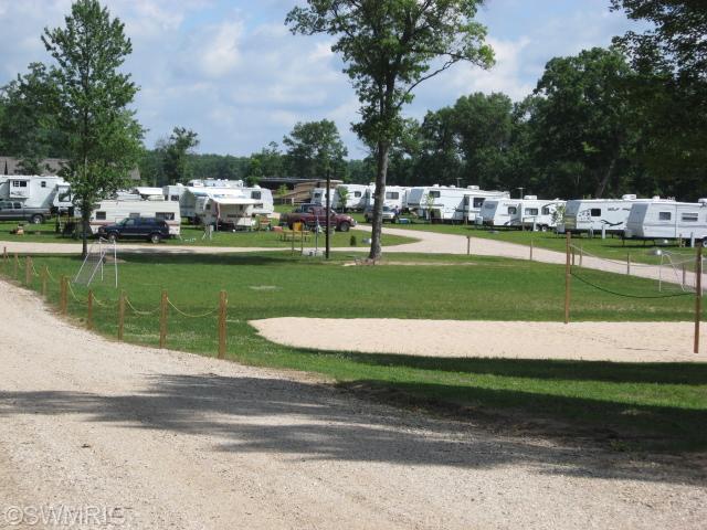 4623 10 1/2 Mile Road - Photo 1