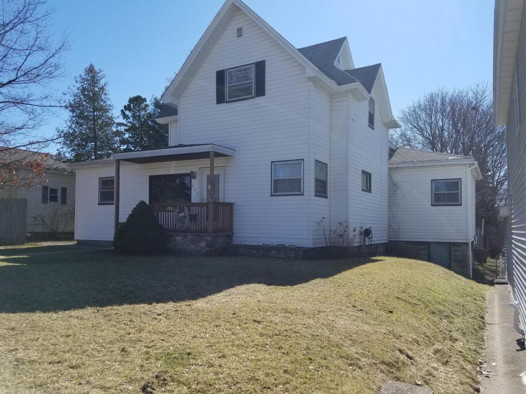 208 Foster - Photo 1