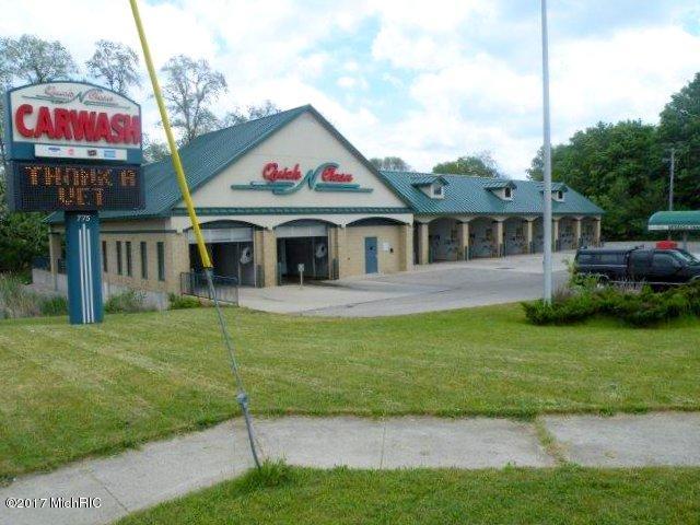775 7 Mile Road - Photo 1