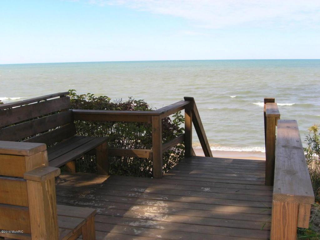 16576 77th Street - Photo 1