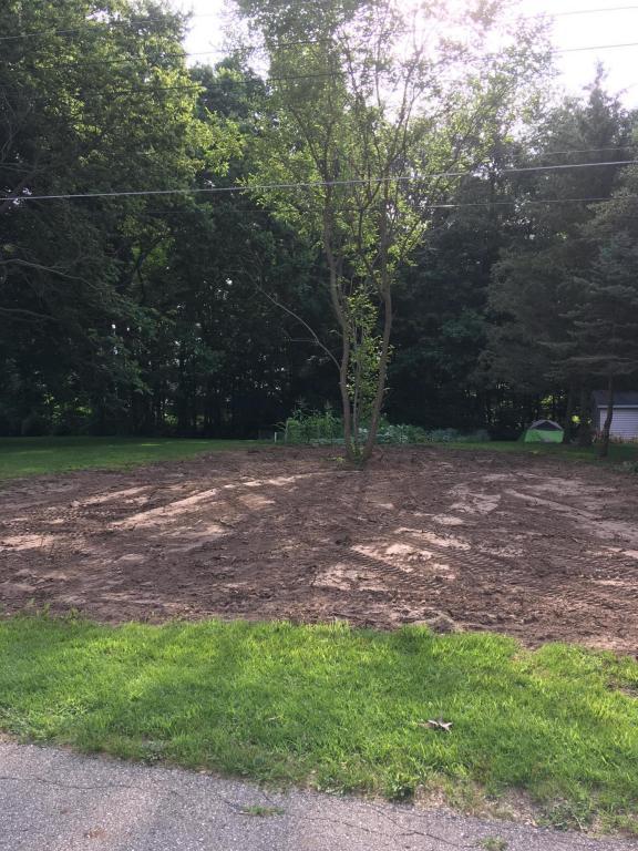 2905 Tecumseh Drive - Photo 1