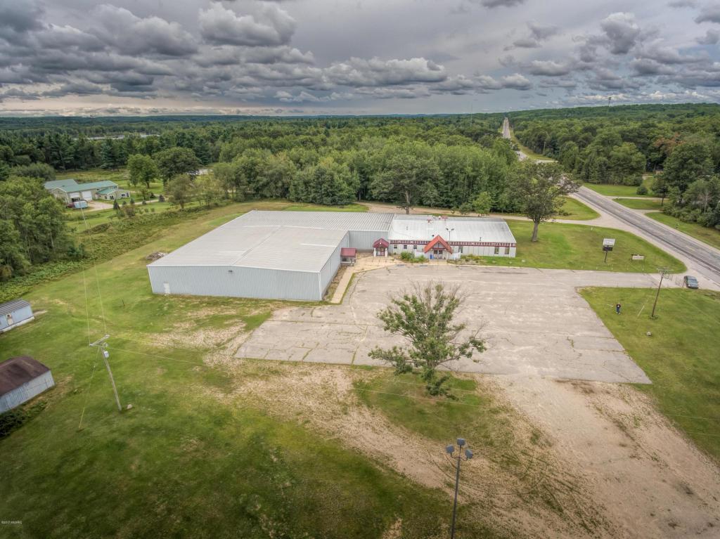 11377 Us 10 Highway - Photo 1
