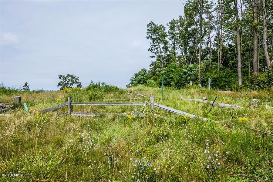7390 Highfield Beach - Photo 1