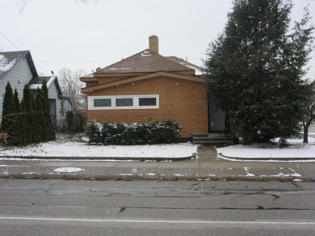1435 Peck Street - Photo 1