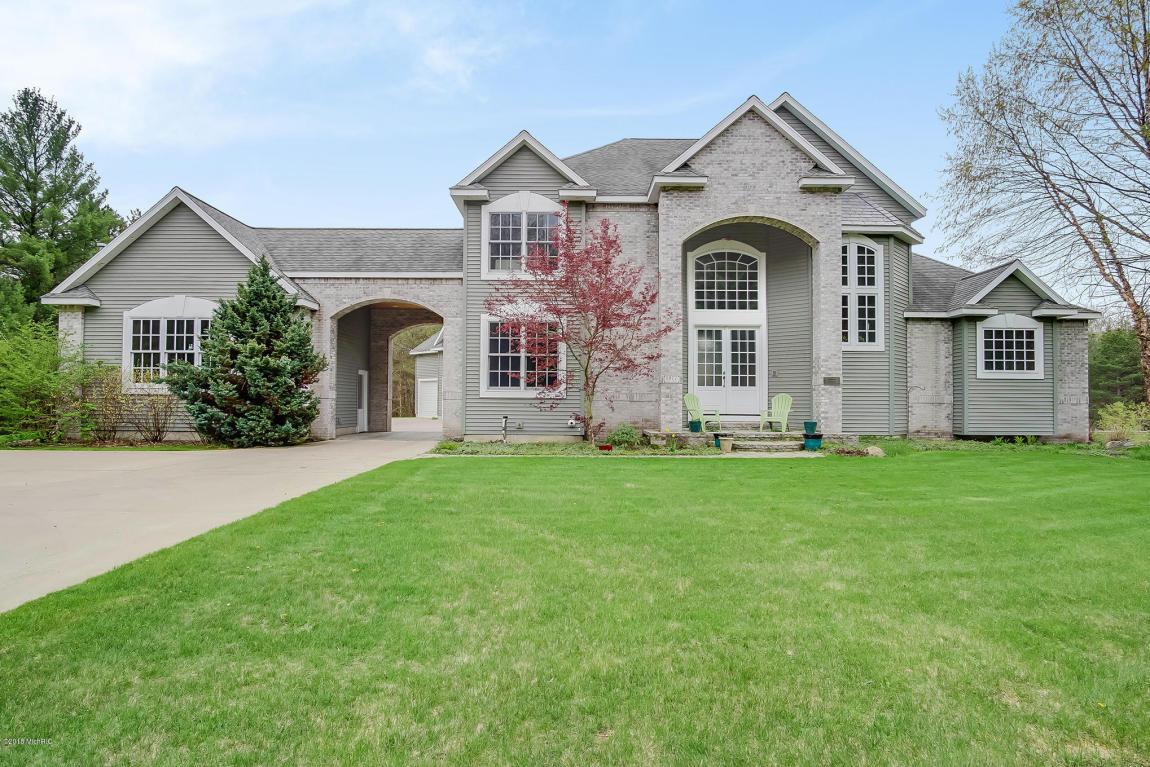 1077 Tyler Road - Photo 1