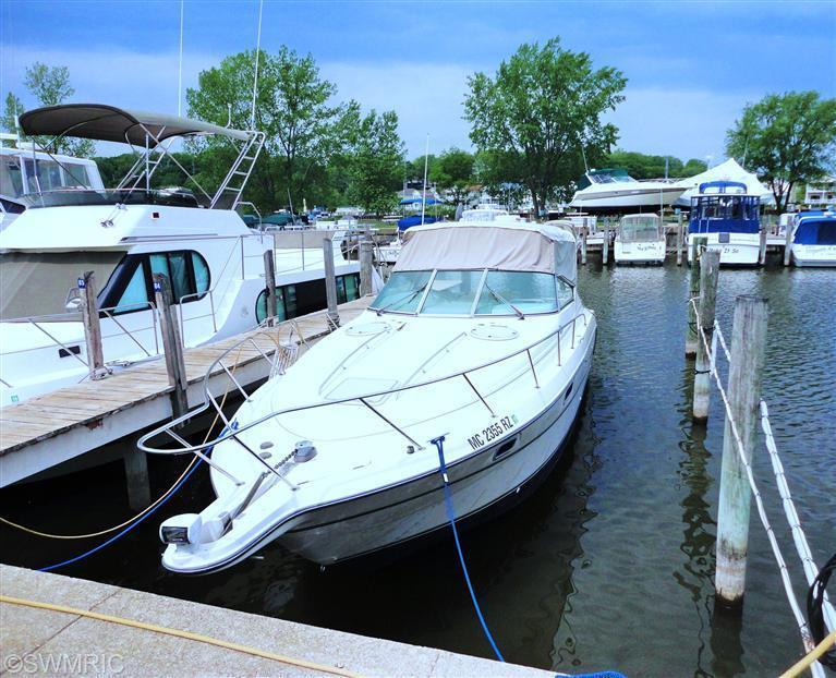 1000 Riverview - Photo 1